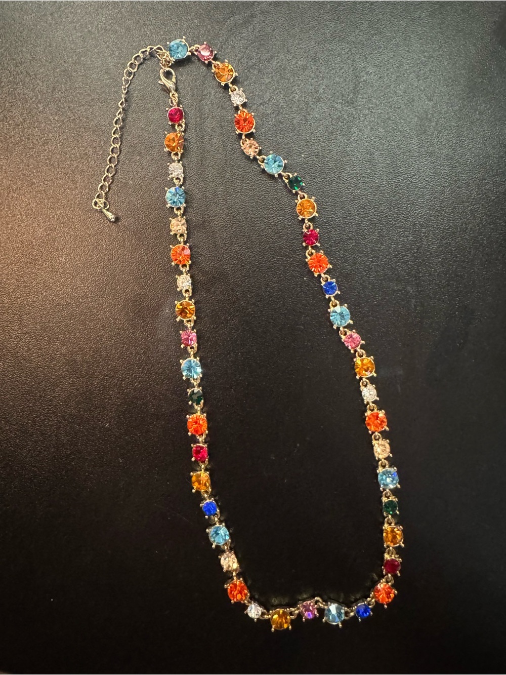 Artsy Abode necklace